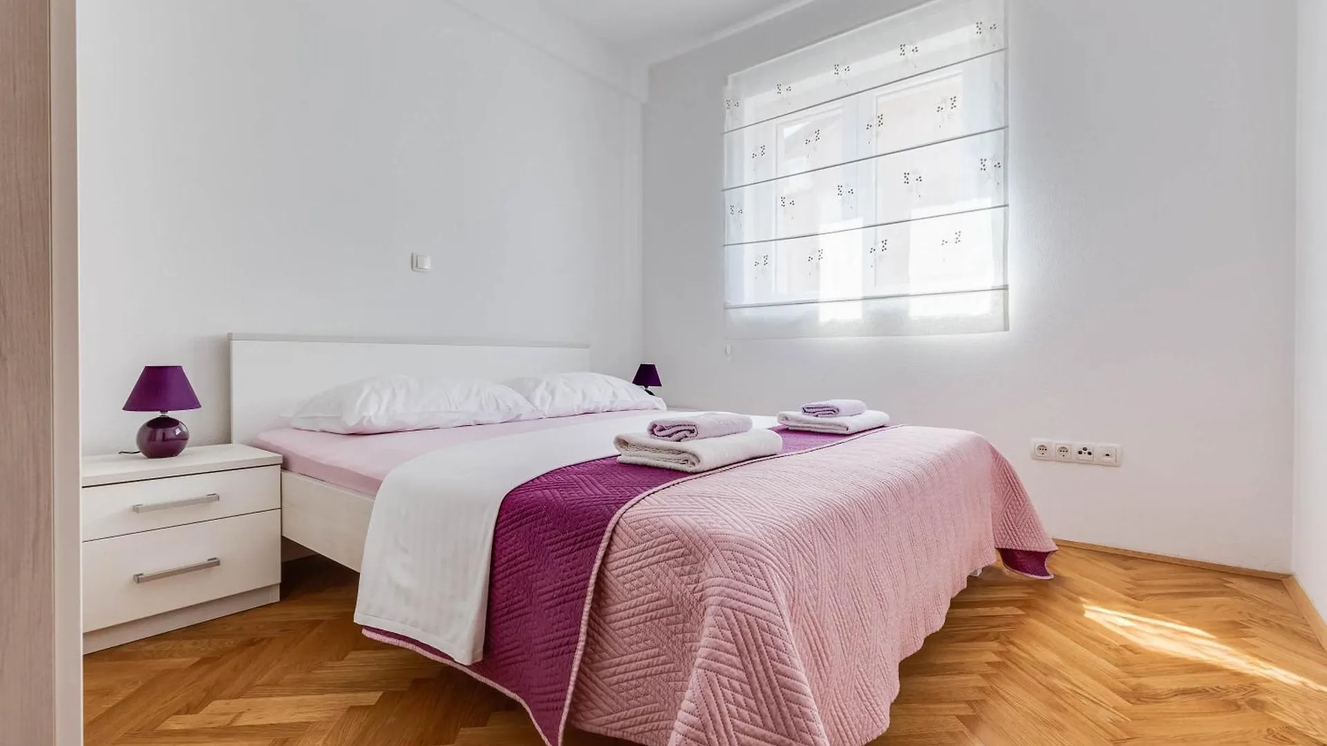 Διαμέρισμα Apartmani Pocrnic Pakoštane