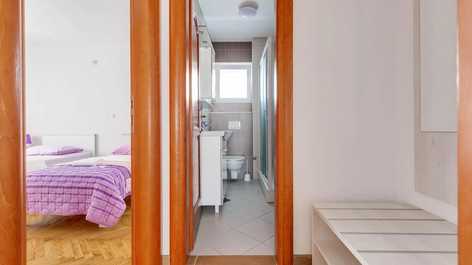 Apartmani Pocrnic Pakoštane Διαμέρισμα